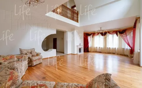 2-этажный коттедж 370 м² с отделкой