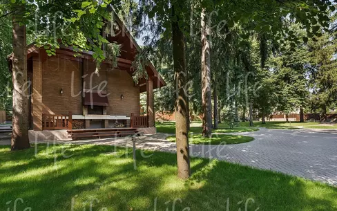 2-этажный коттедж 867 м² с отделкой