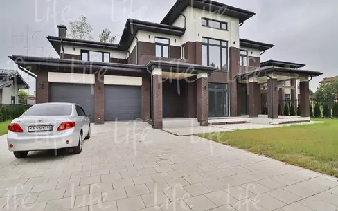 2-этажный коттедж 470 м² с отделкой