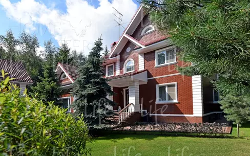 2-этажный коттедж 765 м² с отделкой