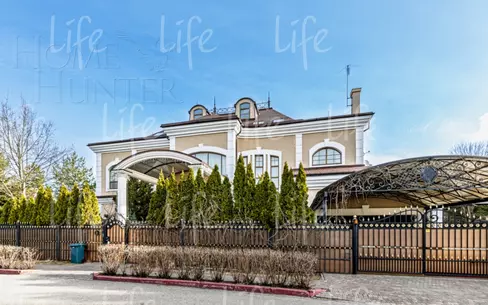 2-этажный коттедж 1 000 м² с отделкой