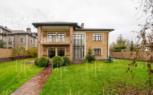 2-этажный коттедж 450 м² с отделкой