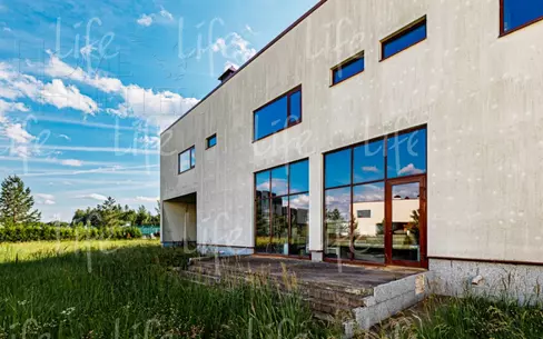 2-этажный коттедж 751.6 м² без отделки