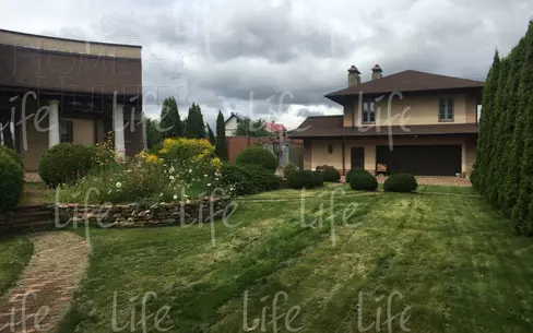 1-этажный коттедж 250 м² с отделкой