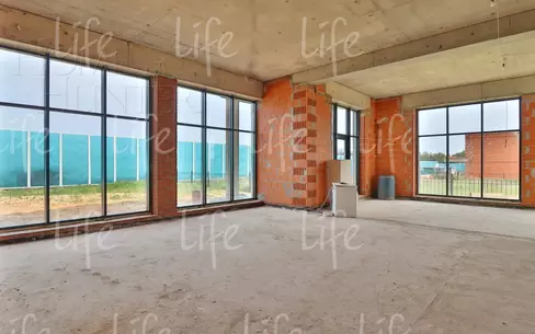 2-этажный коттедж 830 м² без отделки