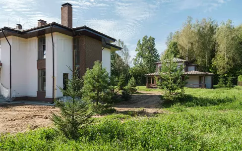 2-этажный коттедж 448 м² без отделки