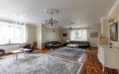 2-этажный коттедж 1 065 м² с отделкой