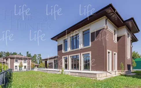 2-этажный коттедж 372.4 м² без отделки