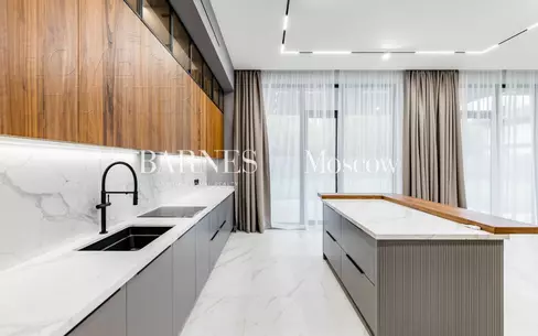 2-этажный коттедж 604 м² с отделкой