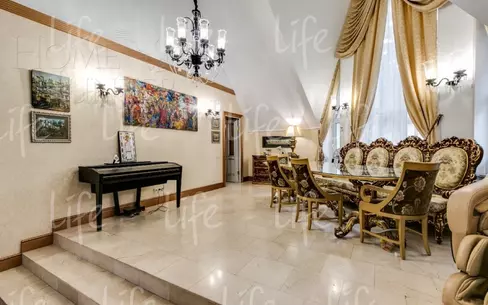 2-этажный коттедж 620 м² с отделкой