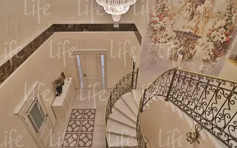 2-этажный коттедж 368 м² с отделкой