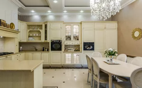 2-этажный коттедж 560 м² с отделкой