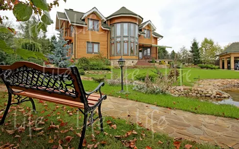 2-этажный коттедж 590 м² с отделкой