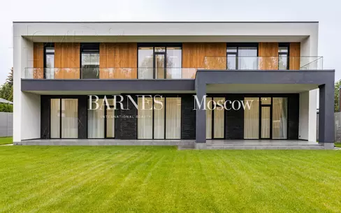 2-этажный коттедж 604 м² с отделкой