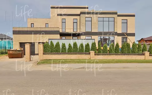 2-этажный коттедж 830 м² без отделки