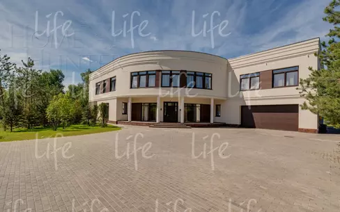 2-этажный коттедж 1 200 м² с отделкой