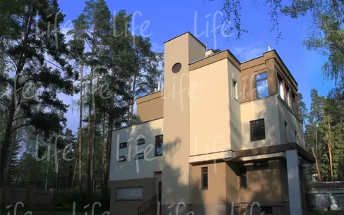 2-этажный коттедж 740 м² без отделки