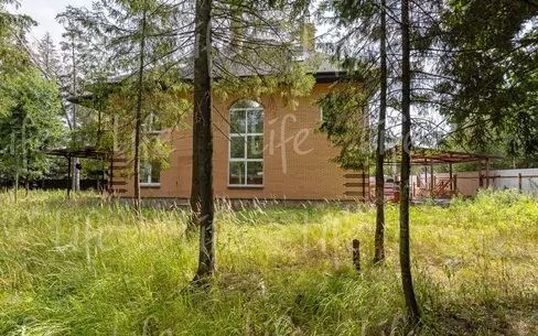 2-этажный коттедж 283 м² без отделки