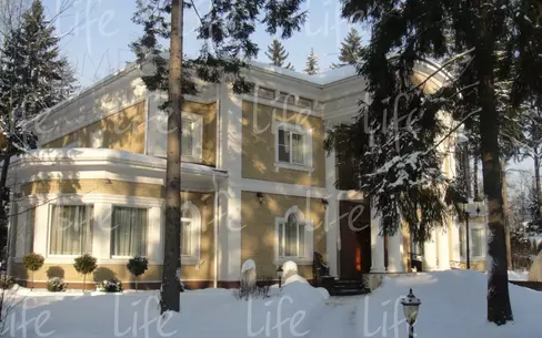 2-этажный коттедж 670 м² с отделкой