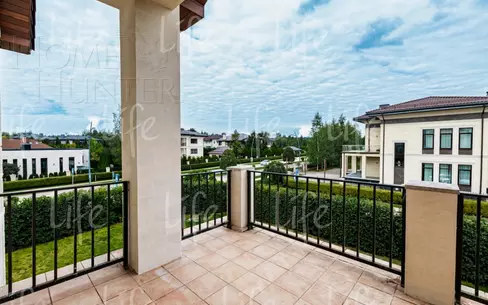 2-этажный коттедж 450 м² с отделкой