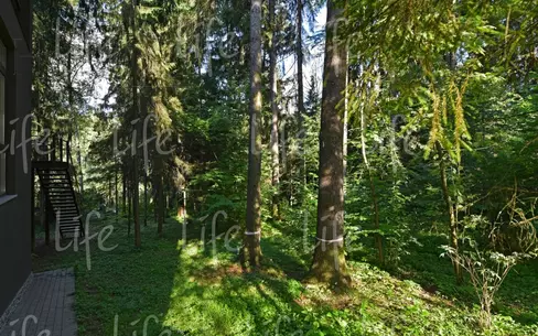2-этажный коттедж 750 м² без отделки