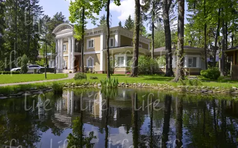 2-этажный коттедж 670 м² с отделкой