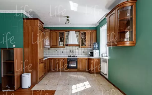 2-этажный коттедж 258 м² с отделкой