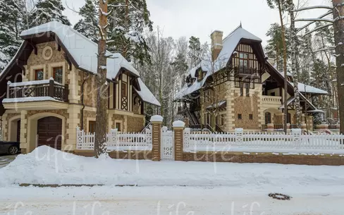 2-этажный коттедж 658 м² с отделкой