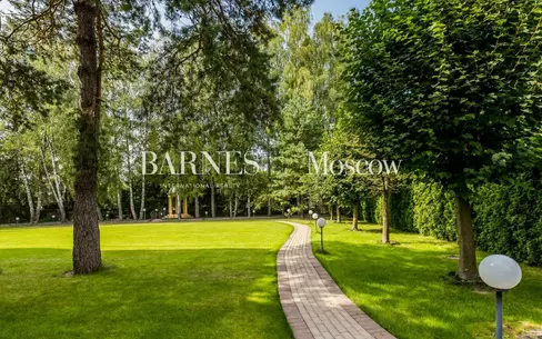 2-этажный коттедж 950 м² с отделкой