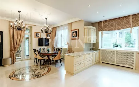 2-этажный коттедж 481 м² с отделкой