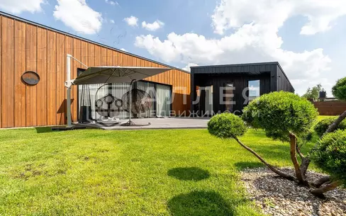 1-этажный коттедж 310 м² с отделкой