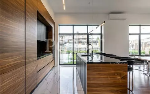 2-этажный коттедж 545 м² с отделкой