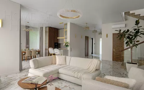 2-этажный коттедж 300 м² с отделкой