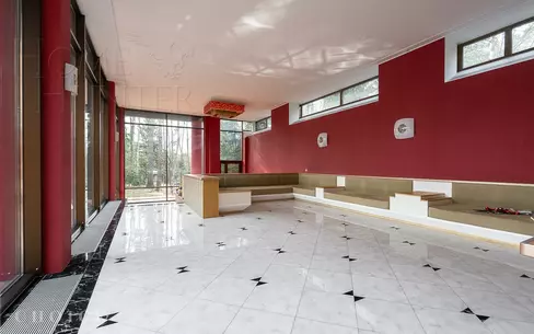 3-этажный коттедж 1 000 м² с отделкой