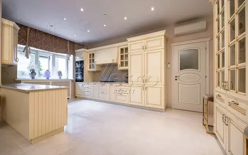 2-этажный коттедж 481 м² с отделкой