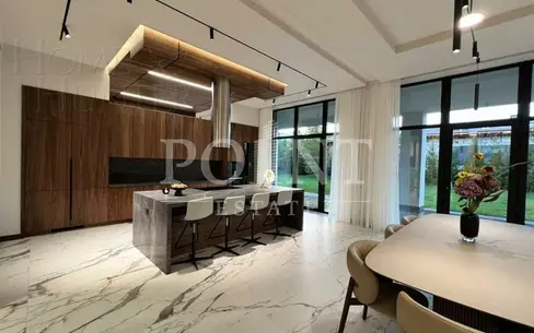 2-этажный коттедж 705 м² с отделкой