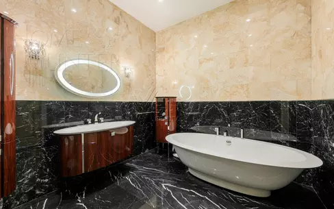 2-этажный коттедж 760 м² с отделкой