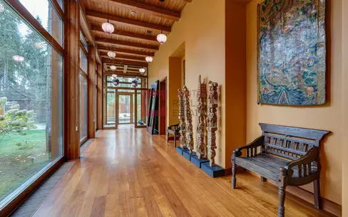 2-этажный коттедж 2 800 м² с отделкой