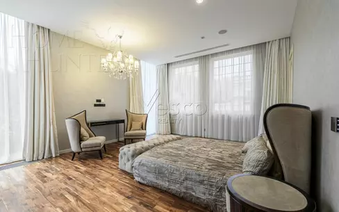 2-этажный коттедж 760 м² с отделкой