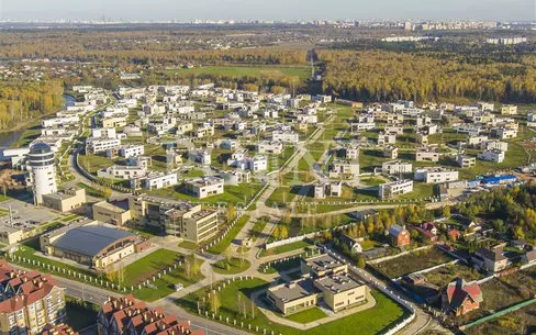 2-этажный коттедж 648 м² без отделки