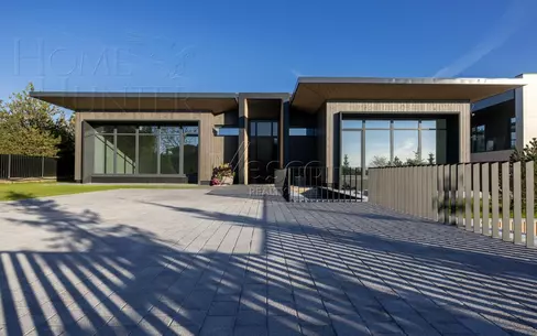 1-этажный коттедж 489 м² без отделки