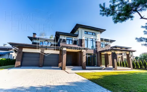 2-этажный коттедж 540 м² с отделкой