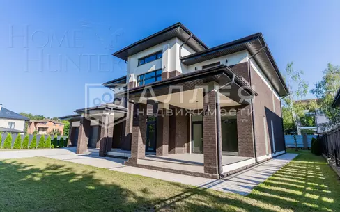 2-этажный коттедж 540 м² с отделкой