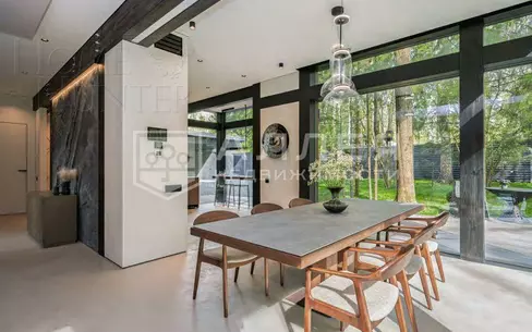 2-этажный коттедж 300 м² с отделкой