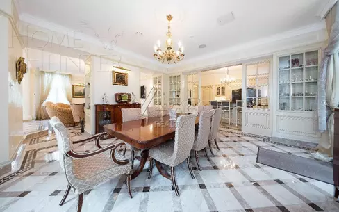 2-этажный коттедж 822 м² с отделкой