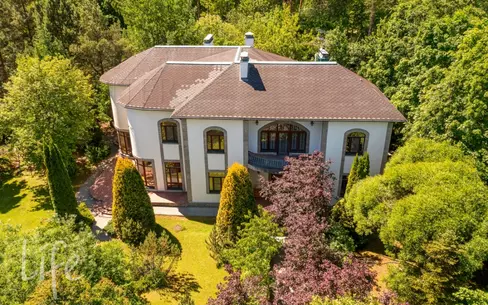 2-этажный коттедж 798.6 м² с отделкой