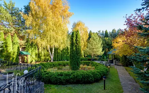 2-этажный коттедж 320 м² с отделкой