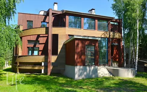 2-этажный коттедж 1 000 м² без отделки