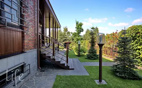 2-этажный коттедж 745 м² с отделкой