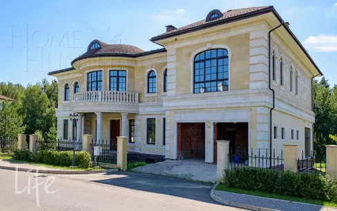 2-этажный коттедж 976 м² без отделки